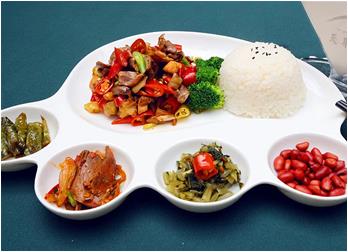 泡椒鸡杂饭